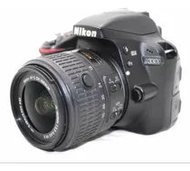 Câmera Nikon D3300 Lente 18-55mm F/3.5-5.6g Vr Ii  Seminova