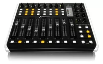 Controlador Behringer X-touch Compact 