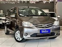 Toyota Etios 1.3 X 16v Flex 4p Manual