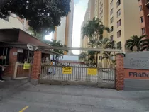 Venta Apartamento, En Medellin, Centro, Cerca C.c. Villanueva 