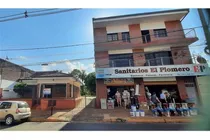 Vendo Casa Con Edificio De 2 Plantas En Pleno Centro De Encarnación, A Pasos De La Terminal De Omnibus