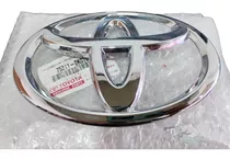 Emblema De Parrilla Original Toyota Fortuner 2006-2011