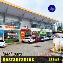 Restaurantes Local 132m2, Cocina, 2 Salidas De Humo, Instalación De Gas, +20 Parking, Mezzanine, Listo Para Operar