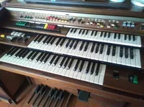Organo Yamaha Modelo Dk-40 Ci De Tres Teclados