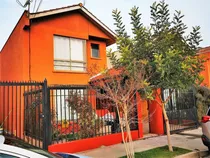 Excelente Casa | Barrio Los Castaños | Maipú