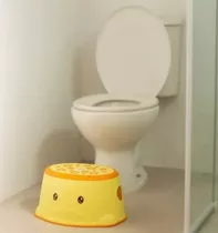 Banquinho Degrau Infantil Banheiro Pato Amarelo Safety 1st