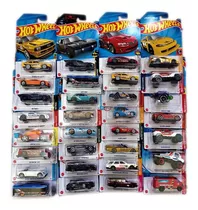 Carritos Hot Wheels Paq De 30 Autos Individuales Aleatorios