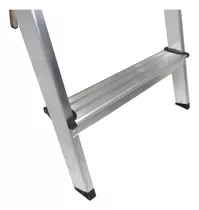 Escalera Reforzada Aluminio Black And Decker - 6 Escalones - 150 Kg