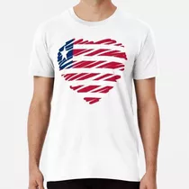 Remera Bandera Del Corazón De Liberia Algodon Premium