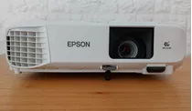 Proyector Epson Powerlite E20 3400 Lumens + Accesorios = Okm