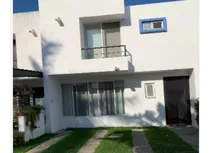 Casa En Valle Dorado En Bahía De Banderas En Nayarit En Remate Bancario Sdc