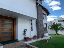 Casa En El Bosque