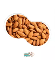 Almendra Entera  Por 1/2kg