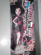 Monster High Draculaura Alfombra Negra 