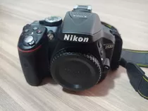 Camera Nikon Dslr D5300 +nikkor 18-55, 35mm + 2 Baterias