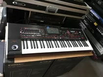 Korg Pa4x 76 Key Arranger Keyboard 