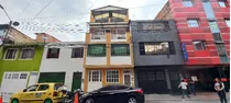 En Venta  Casa Familiar Barrio Olaya  / Cerca Zona De Comercio 4 Pisos Con Balcón Y Terraza