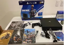 Sony Playstation 4 Ps4 Pro 1tb Con Comic De Fortnite