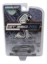 Carrito Greenlight 1:64 2016 Ford Mustang Shelby Gt350
