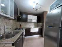 Marcos Gonzalez Alquila Apartamento Amoblado Concepto Moderno Zona Este Barquisimeto - Lara. #24-19655