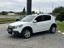 Renault Sandero Stepway - Motorland Permuto / Financio