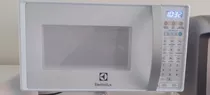 Micro-ondas Electrolux Mto30 Branco 20l 127v +  Suporte