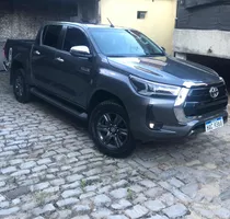 Toyota Hilux 2022 2.7 D.cab. Srv 4x4