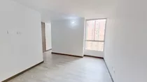 Arriendo , Conjunto Residencial Castilla La Nueva -piso 5 Canon $2.500.000 Incluye Administracion-cerca Apto, Piso 5, Aprqueadero Y Deposito- Cel: 3232312730