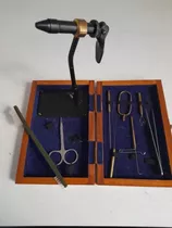 Kit Armado De  Mosca Con Morsa Y Herram. , Caja Madera 