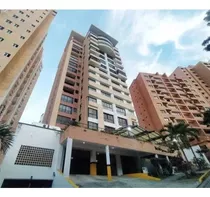 Ha Solo Clientes Alquilo Comodo Apartamento En El Parral Con Planta 100% $ 500