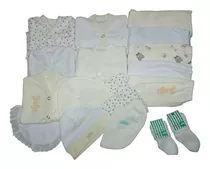 Combo De Prendas De Bebes  Ajuar Nacimiento 17 Prendas Beige