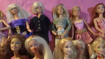 20 Muñecas Barbie Lote Con Detalles 