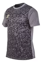 Camiseta Deportiva Umbro Unisex Pixel Sport Fit Gimnasio