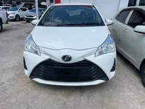 Toyota  Vitz  Automática 