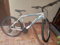 Bicicleta  Mtb Mosso Casi Nueva  D/aluminio Blanca S/. 999