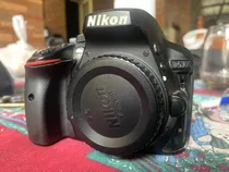 Camara Nikon D5300