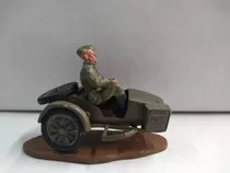 Coleção Soldados Em Motocicleta Red Army Finland Sidecar M-7