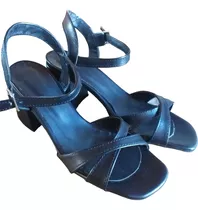 Sandalias Bajas Color Negro - Talle 38 (nuevas)