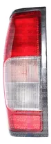 Farol Trasero Ext Izq Para Terrano D22 2.4 2011 2015