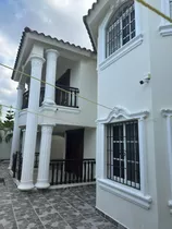 Preciosa Casa En Renta En Cerros De Gurabo Us$1,500