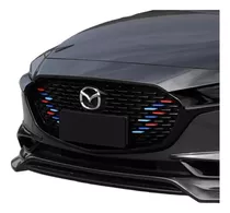 Moldura Emblema Tricolor Parrilla Mazda 3 Sedan 2019 Al 2023