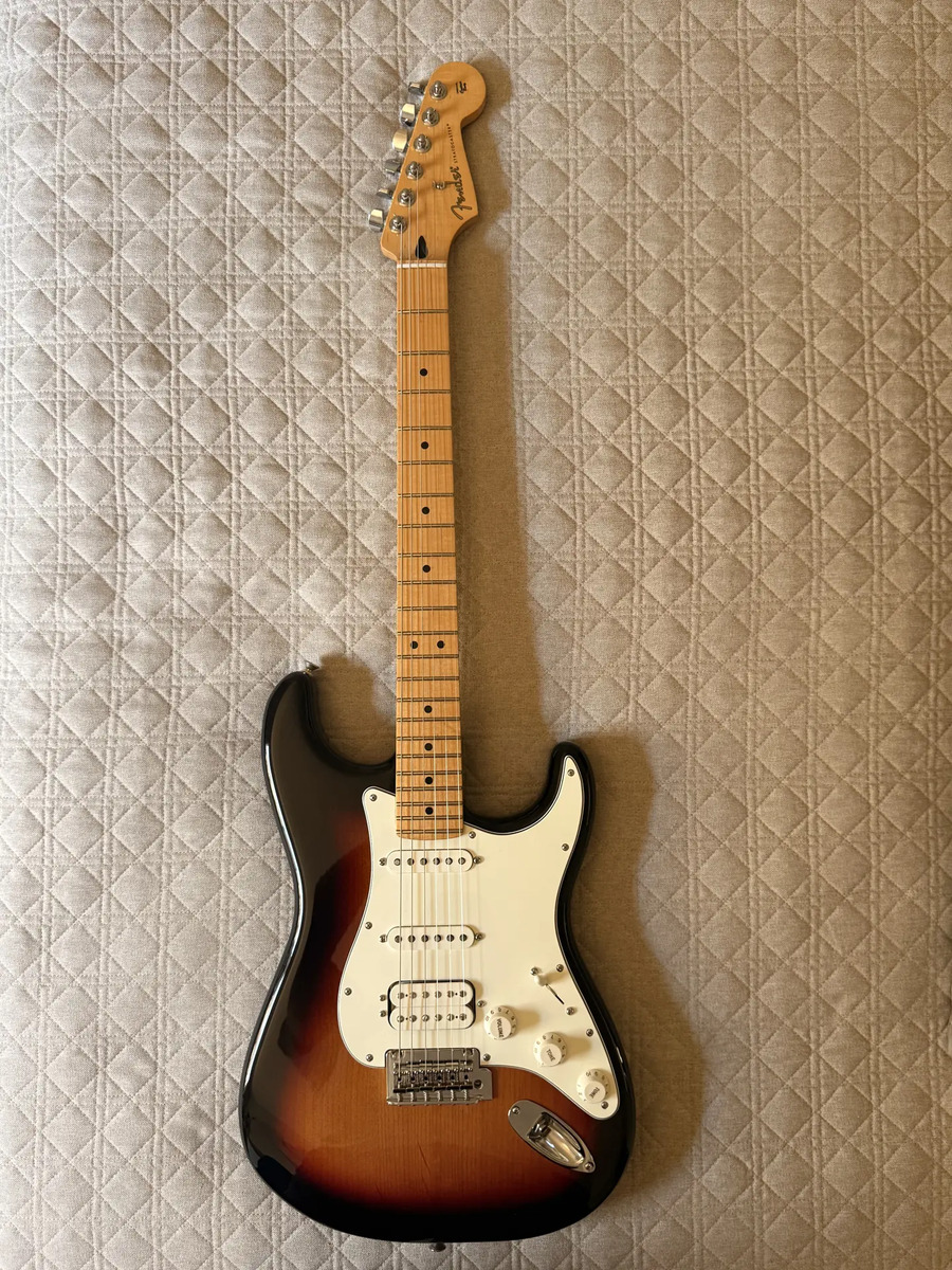 Fender Stratocaster Sunburst | Mercado Livre