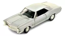 Buick Riviera 1965 Gran Sport - Sin Caja - P Welly 1/24