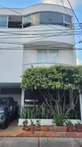 Se Vende Casa De 3 Pisos En Conjunto Cerrado.