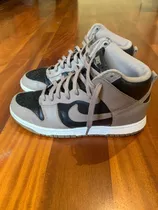 Nike Dunk High Marrones