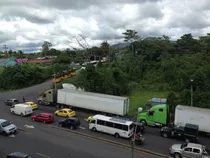 Venta De Terreno Comercial De 3996mts2 En Paso Canoas - Frontera