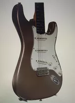 Guitarra Fender American Vintage 65 Stratocaster