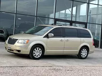 Chrysler Town & Country 2011 3.8 Limited Atx