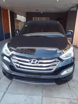 Hyundai Santa Fe .