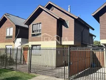 Se Vende Casa Con 4 Dormitorios En Valle De Asturias Temuco.